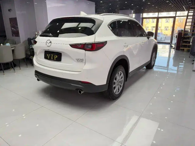 Mazda CX-5 — Фото автомобиля 3