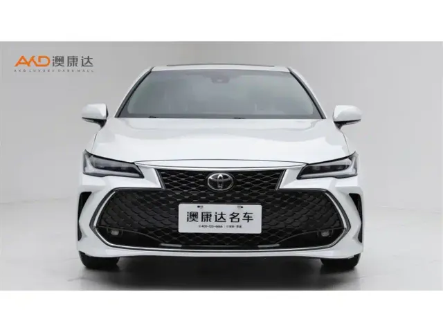 Toyota Avalon — Фото автомобиля 2