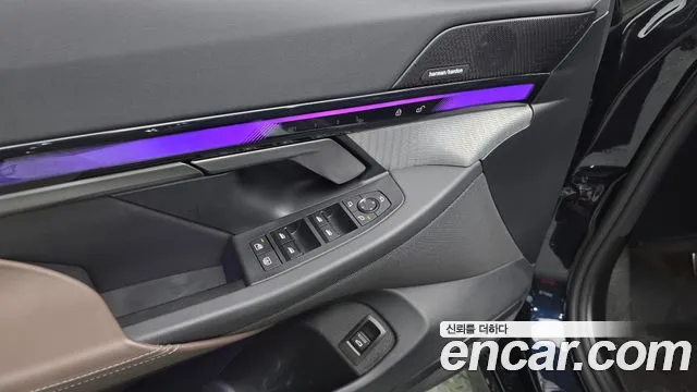 BMW i5 G60 — Фото автомобиля 30