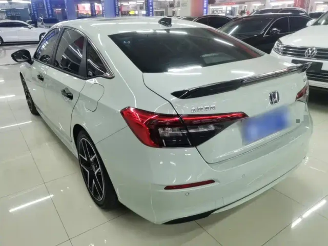 Honda Civic — Фото автомобиля 4