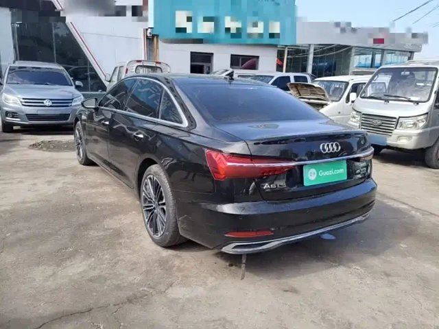 Audi A6L — Фото автомобиля 4