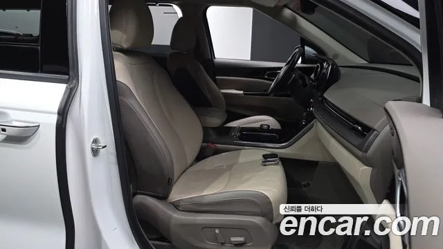 Kia Carnival 4th Gen — Фото автомобиля 18
