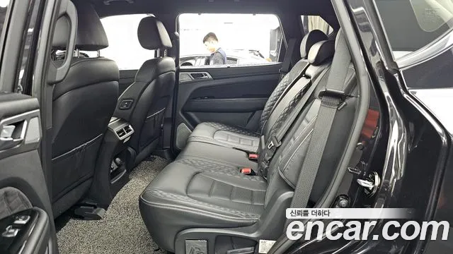 KG_Mobility_Ssangyong Rexton All Rexton Дизель 2.2 4WD — Фото автомобиля 23