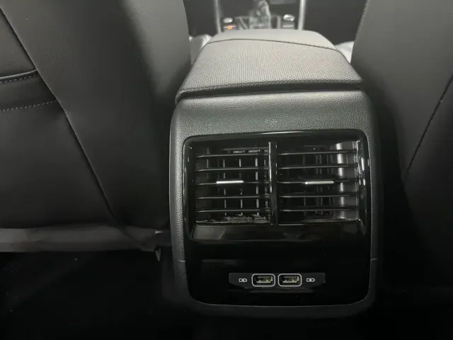 Volkswagen Sagitar — Фото автомобиля 17