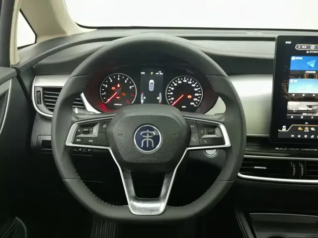 BYD Song MAX — Фото автомобиля 11