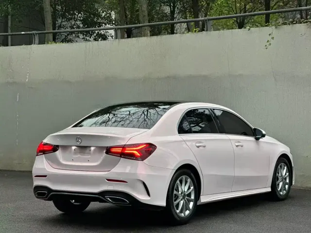 Mercedes-Benz A-Class — Фото автомобиля 9