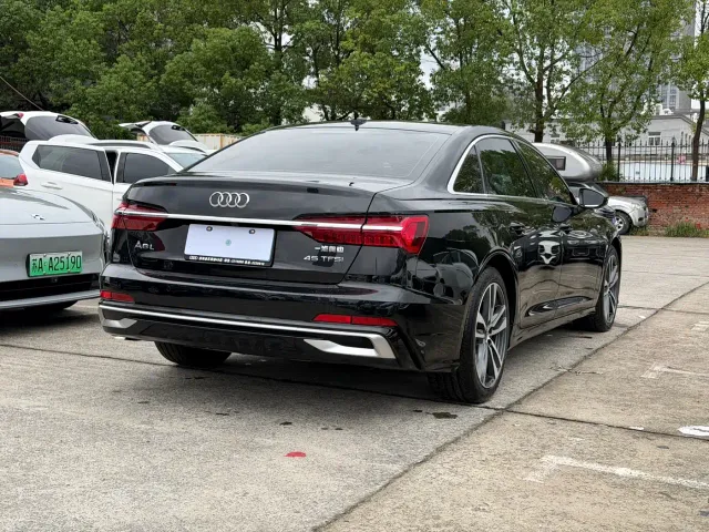Audi A6L — Фото автомобиля 6