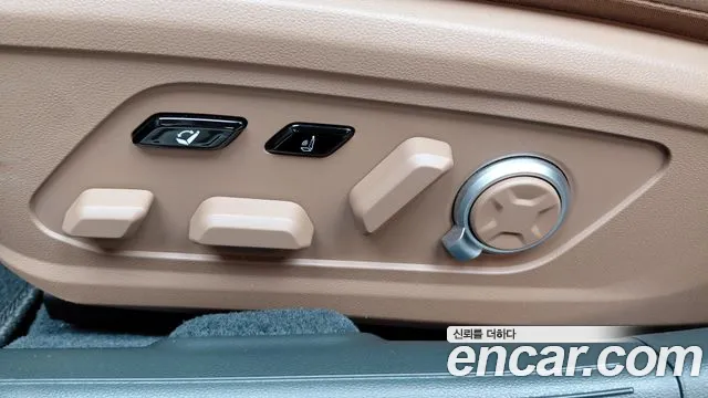 Hyundai Grandeur — Фото автомобиля 8
