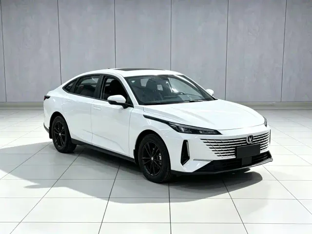 Changan Lamore — Фото автомобиля 3