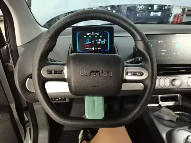 Changan Lumin — Фото автомобиля 10
