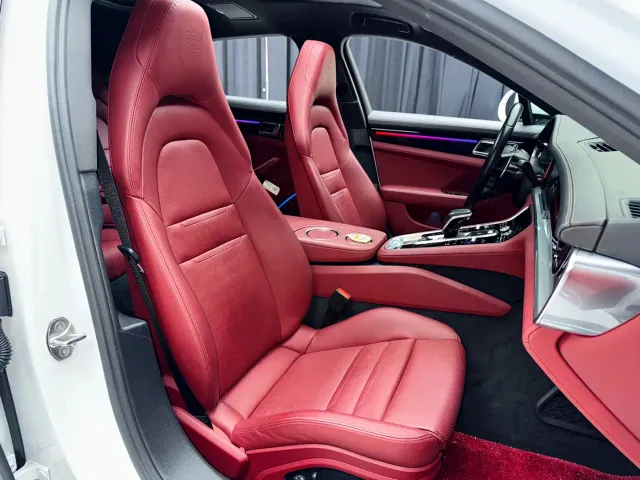 Porsche Panamera — Фото автомобиля 18