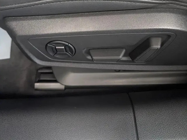 Audi A6L — Фото автомобиля 17