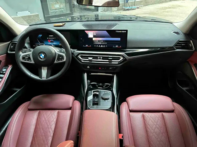 BMW 3 Series — Фото автомобиля 7