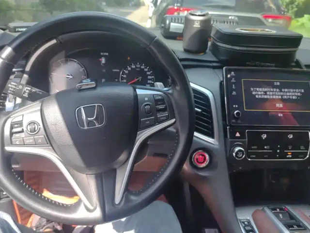 Honda Avancier — Фото автомобиля 12