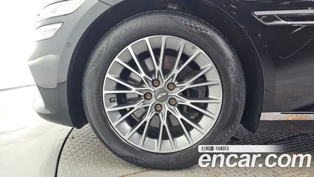 Genesis G80 RG3 — Фото автомобиля 5