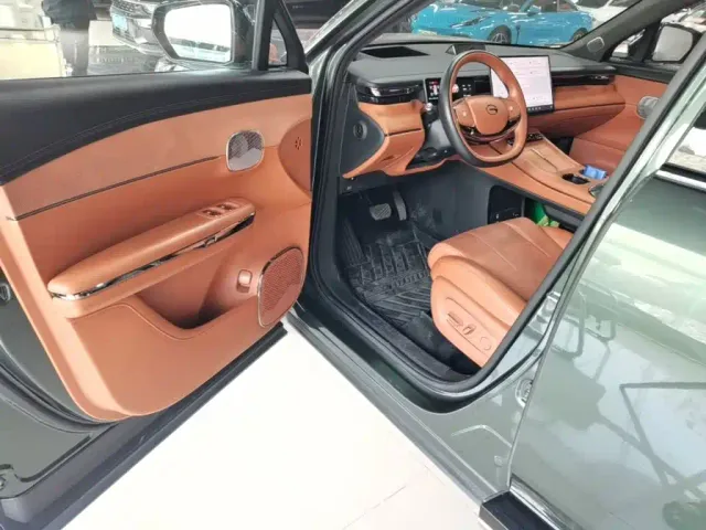 GAC Trumpchi Xiangwang S7 — Фото автомобиля 15