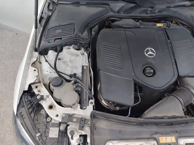 Mercedes-Benz C-Class — Фото автомобиля 20