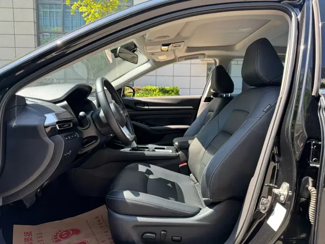 Nissan Teana — Фото автомобиля 7