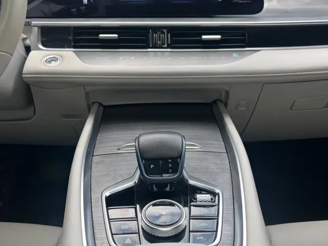Chery Tiggo 8 PRO EV — Фото автомобиля 12