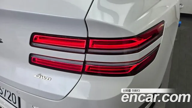 Genesis GV80 2.5T Бензин AWD — Фото автомобиля 20