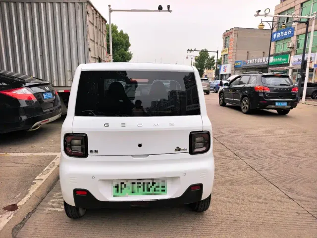 Geely Panda — Фото автомобиля 9