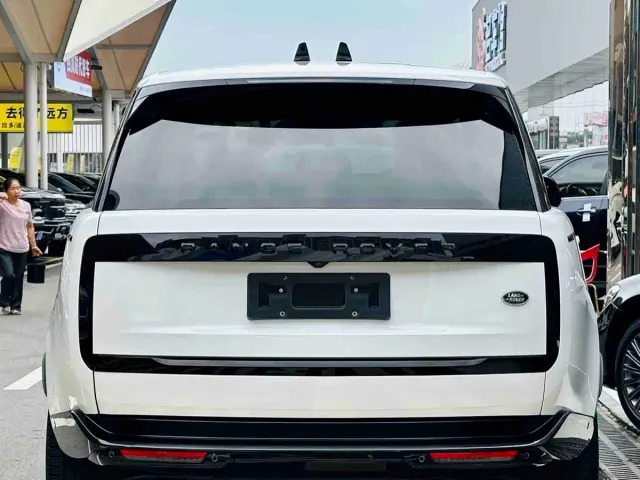 Land Rover Range Rover — Фото автомобиля 3
