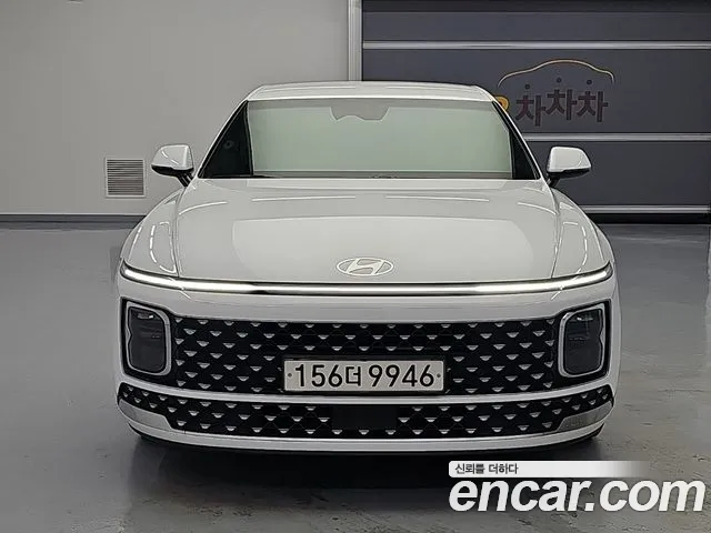 Hyundai Grandeur GN7 — Фото автомобиля 2