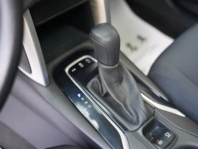 Toyota Corolla Cross — Фото автомобиля 12