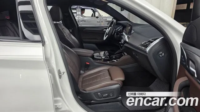 BMW X4 xDrive20d M Sport — Фото автомобиля 11