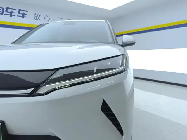 BYD Yuan UP — Фото автомобиля 5