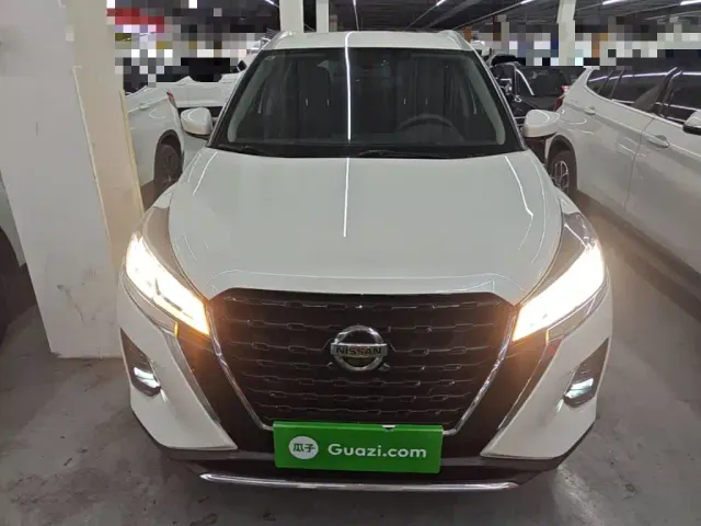 Nissan Kicks 2022 1.5L CVT XL Fashion Edition — Фото автомобиля 2