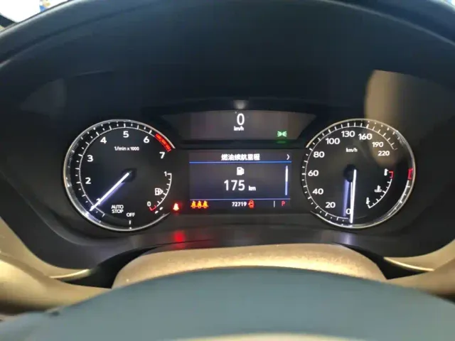 Cadillac XT4 — Фото автомобиля 11
