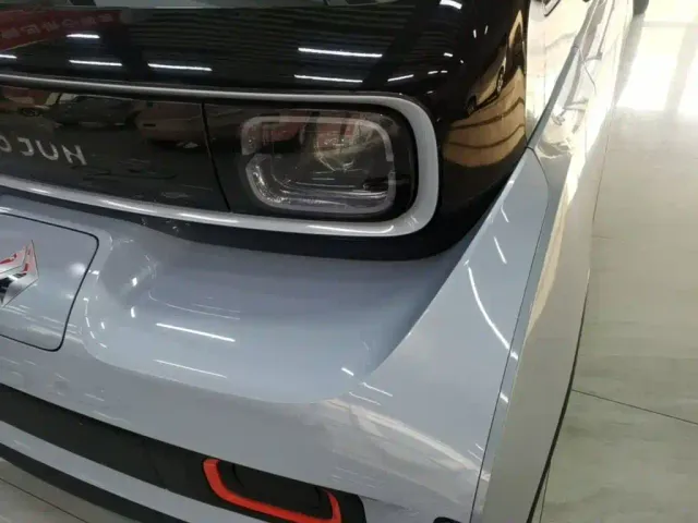 Baojun KiWi EV — Фото автомобиля 23