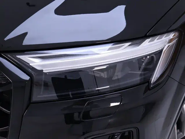 Audi Q7 — Фото автомобиля 4