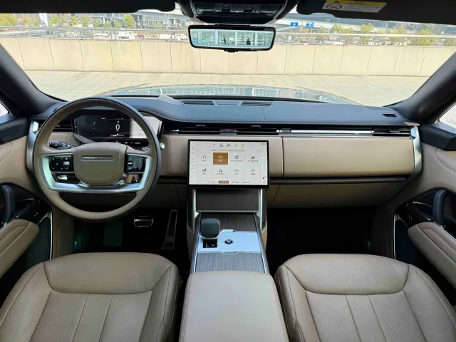 Land Rover Range Rover — Фото автомобиля 9