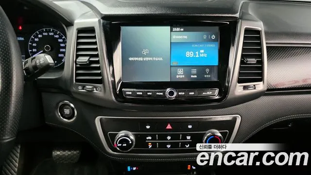 KG_Mobility_Ssangyong Rexton Новый Rexton Sport Дизель 2.2 4WD — Фото автомобиля 18
