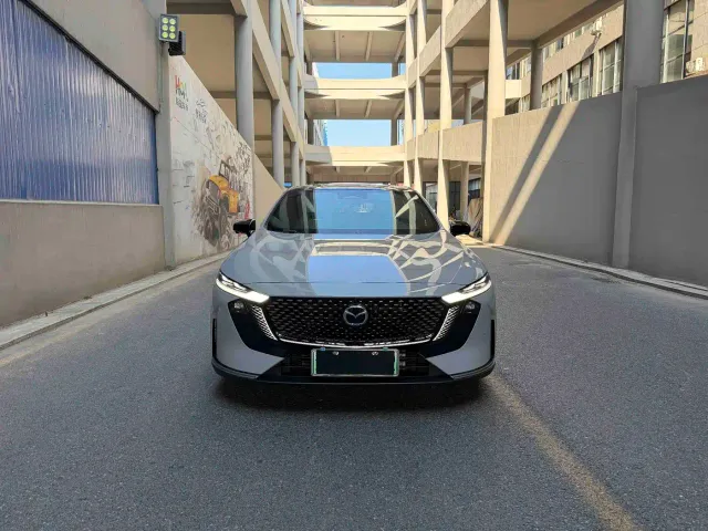 Mazda EZ-6 — Фото автомобиля 2
