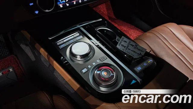 Genesis G80 Бензин 2.5 турбо AWD — Фото автомобиля 9