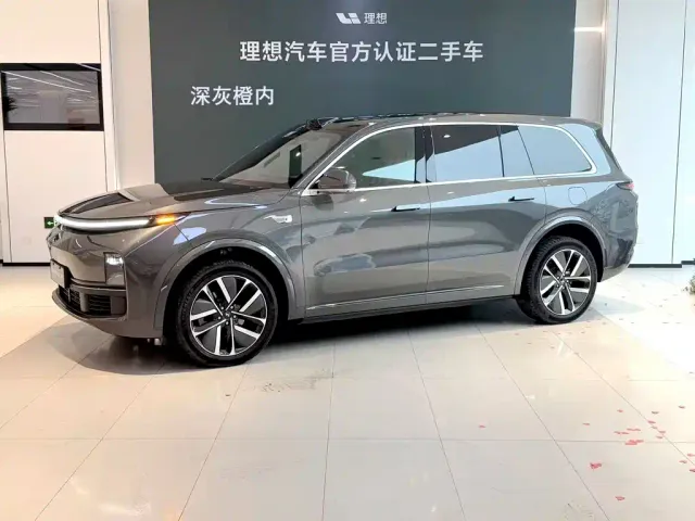Li Auto L9 — Фото автомобиля 3