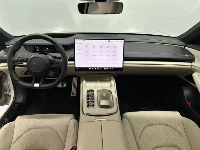 Xiaomi SU7 — Фото автомобиля 6