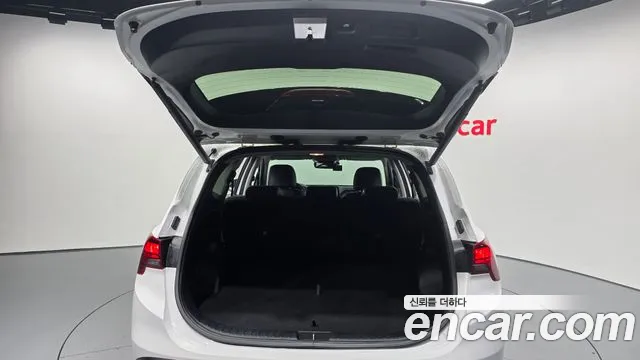 Hyundai Santafe Новый Santa Fe Дизель 2.2 2WD — Фото автомобиля 20