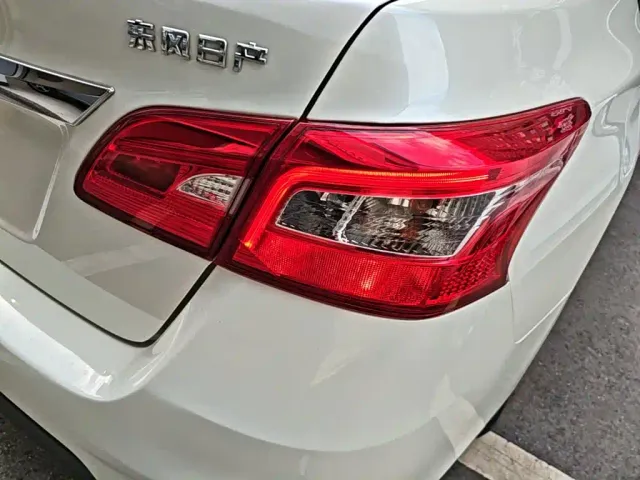 Nissan Sylphy — Фото автомобиля 7