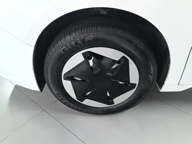 Geely Geometry Geely Geometry A 2024 410KM Travel Edition — Фото автомобиля 22