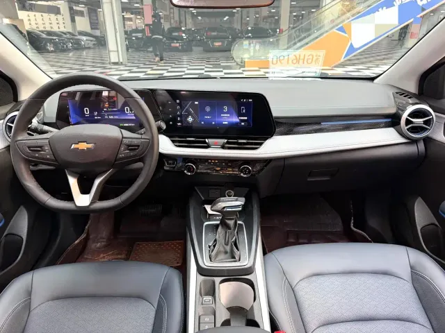 Chevrolet Monza — Фото автомобиля 11