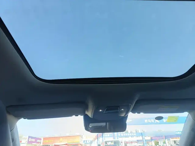 BYD Hai Shi 07 DM-i — Фото автомобиля 17