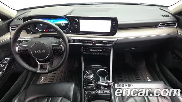 Kia K5 Generation 3 — Фото автомобиля 7
