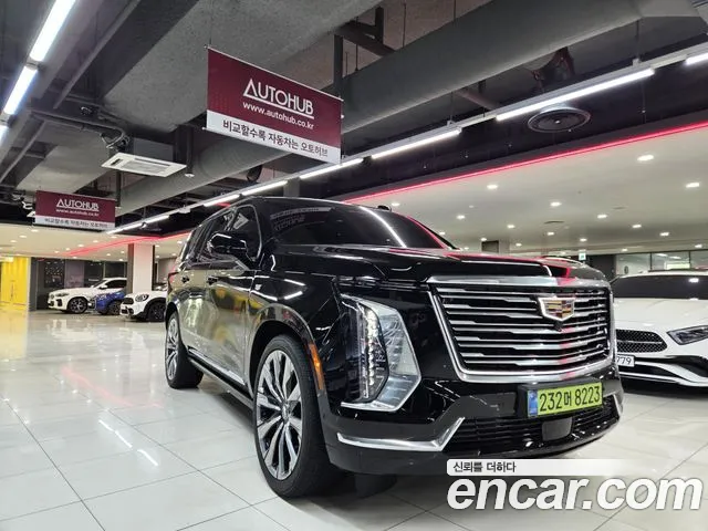 Cadillac Escalade Escalade 5 поколение — Фото автомобиля 2