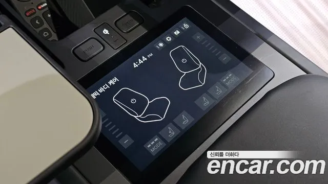 Kia EV9 Long Range 4WD — Фото автомобиля 26