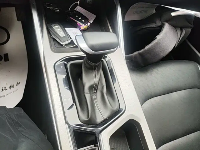 Geely Emgrand — Фото автомобиля 13