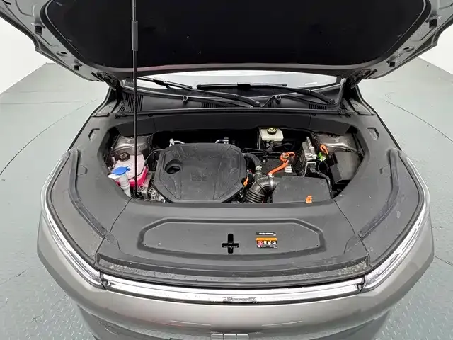 Geely Galaxy M7 — Фото автомобиля 15
